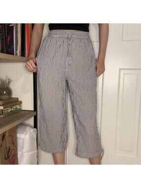 Ganesh Himal XS Striped Italian Cotton Capris
